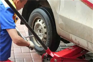 安陆附近拖车24小时服务热线电话