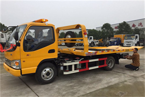 安陆哪里有拖车服务